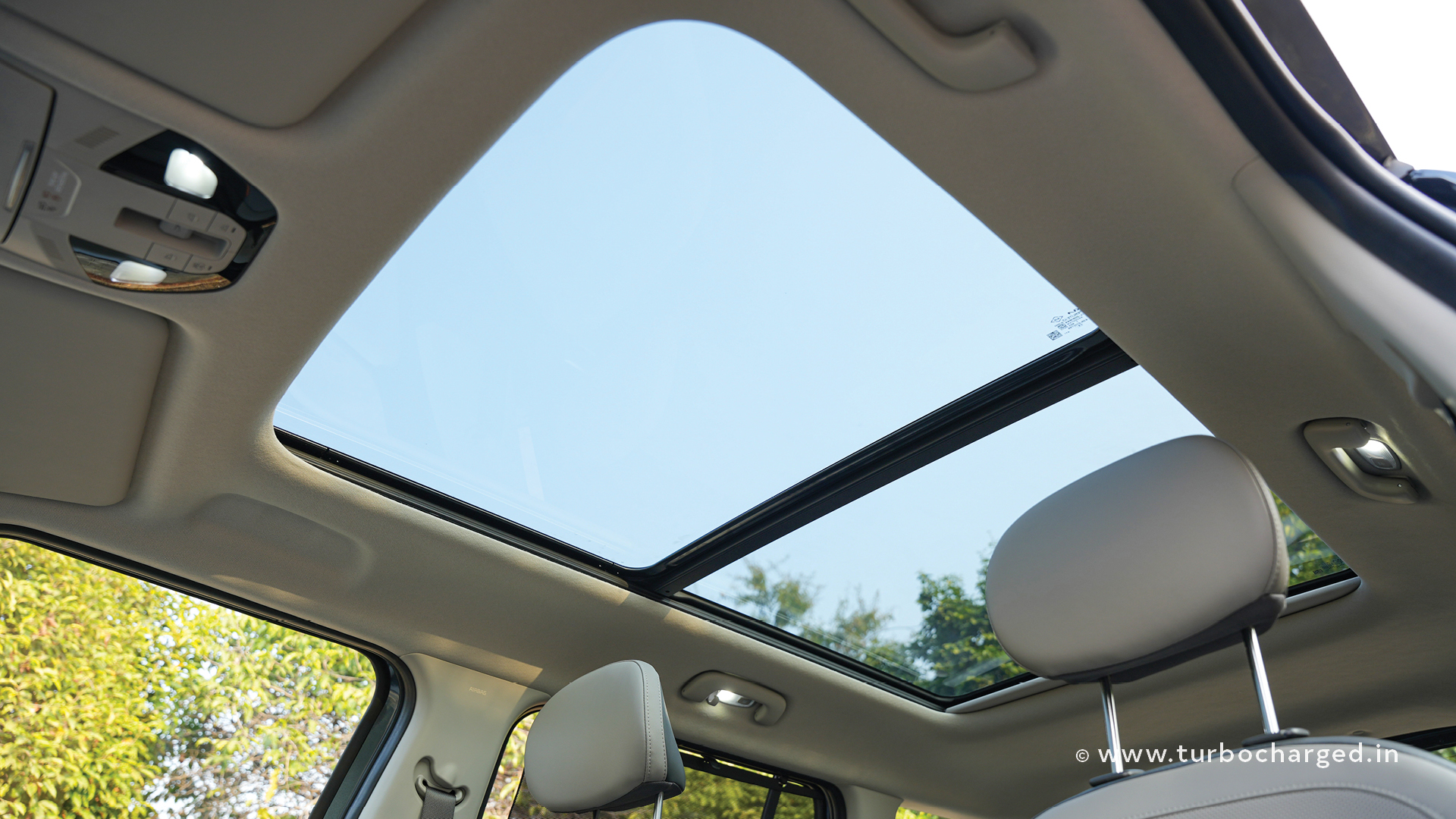 Kia Syros Panoramic Sunroof Sri Lanka